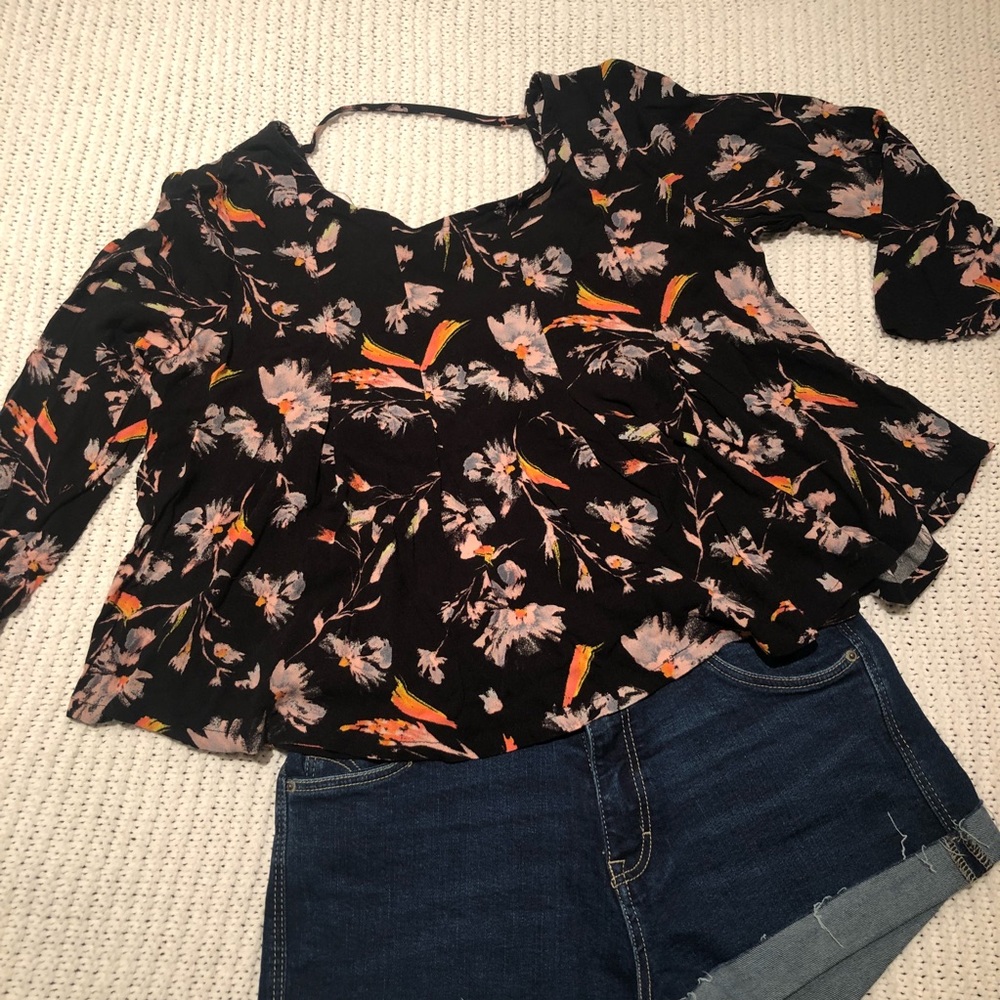 Floral peplum crop top